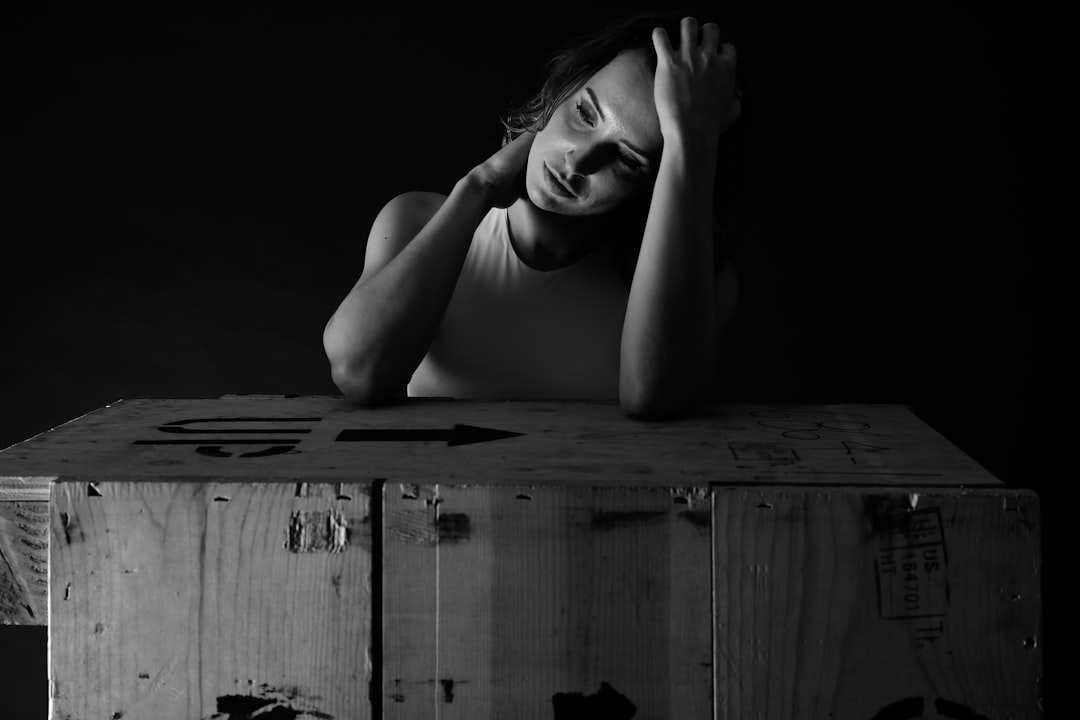 Hoofdpijn voorhoofd: oorzaken, kenmerken en wat je kunt doen